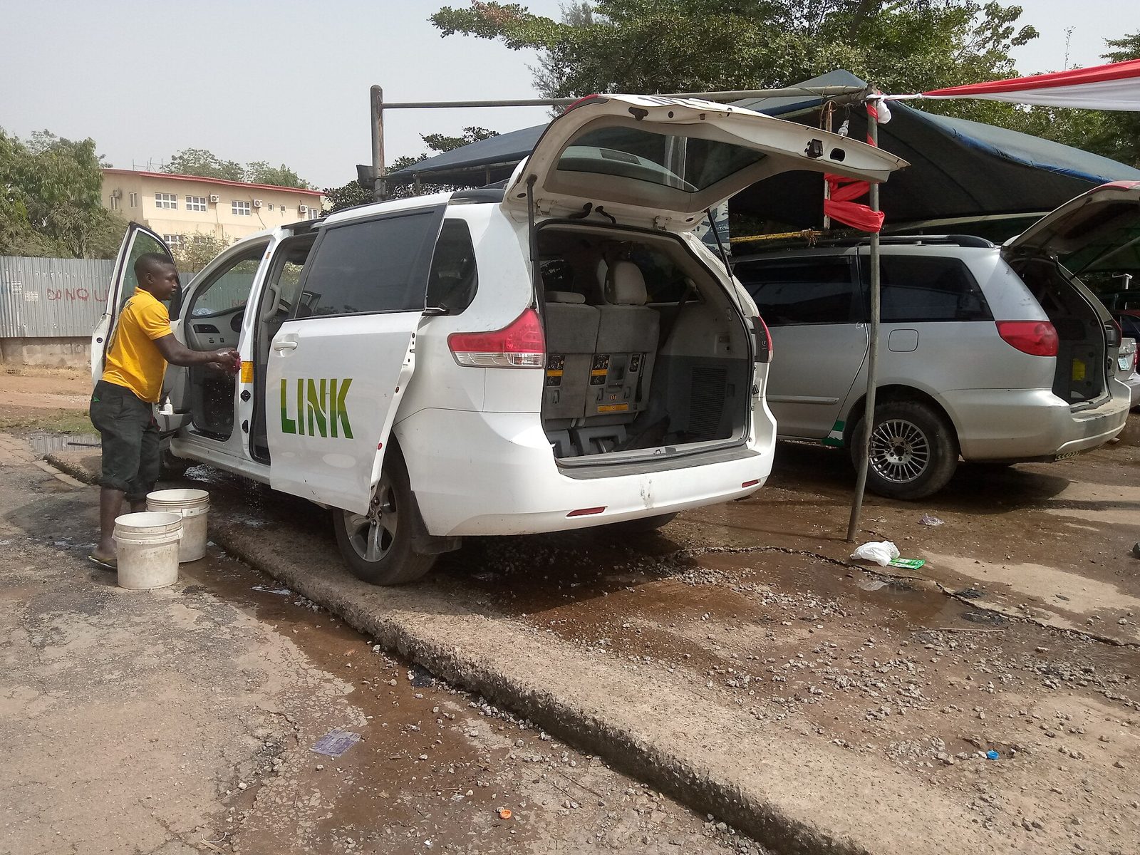 Toyota Sienna minivan in Nigeria